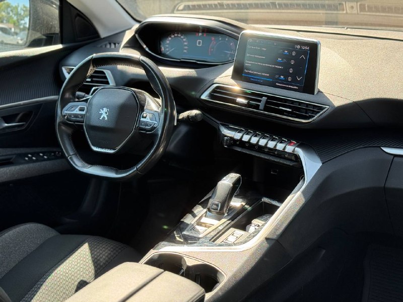 Peugeot 3008 (ACTIVE PACK)