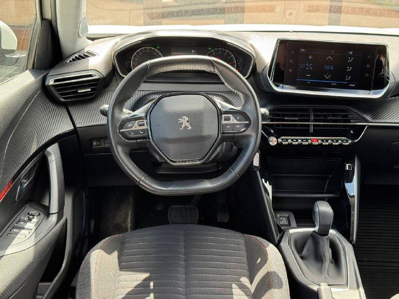Peugeot 2008 (ACTIVE PACK)