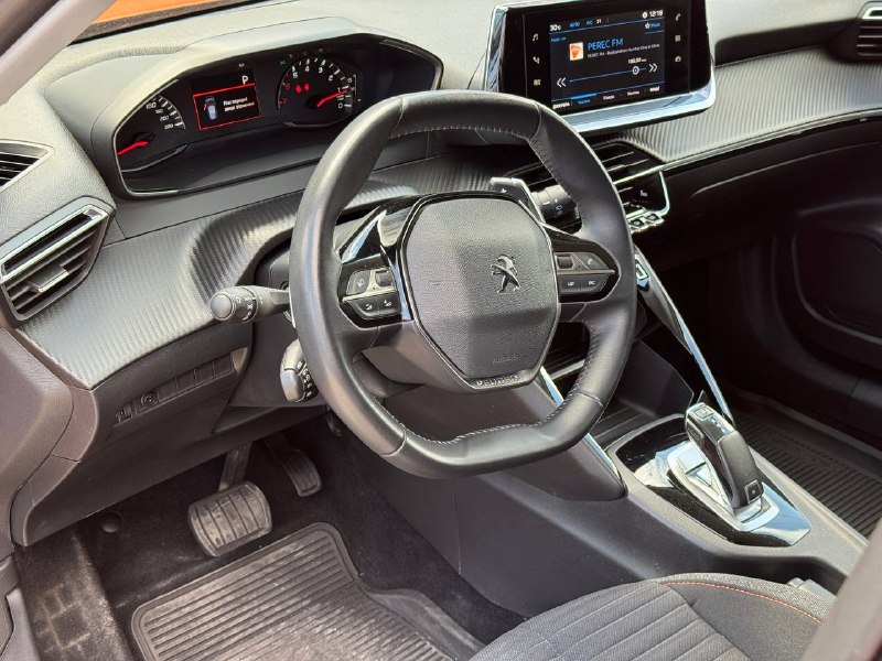 Peugeot 2008 (ACTIVE PACK)
