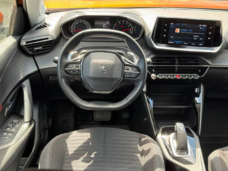 Peugeot 2008 (ACTIVE PACK)
