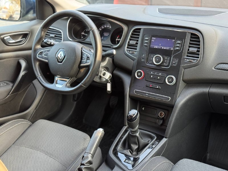 Renault Megane (Life+)
