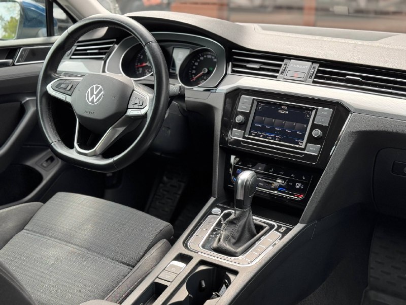 Volkswagen Passat B8 (BUSINESS)