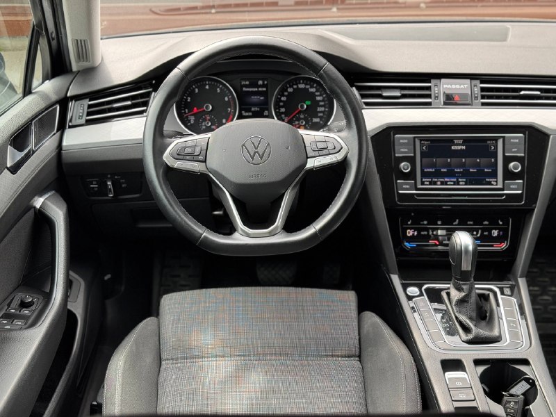 Volkswagen Passat B8 (BUSINESS)