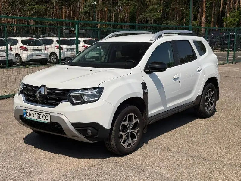 Renault Duster(ULTRAMARINE 2WD) 1