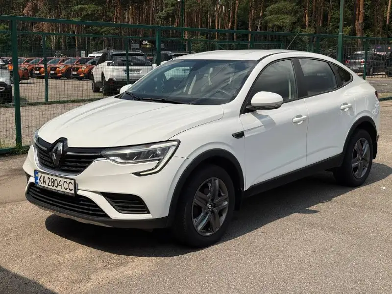 Renault Arcana (ZEN) 1