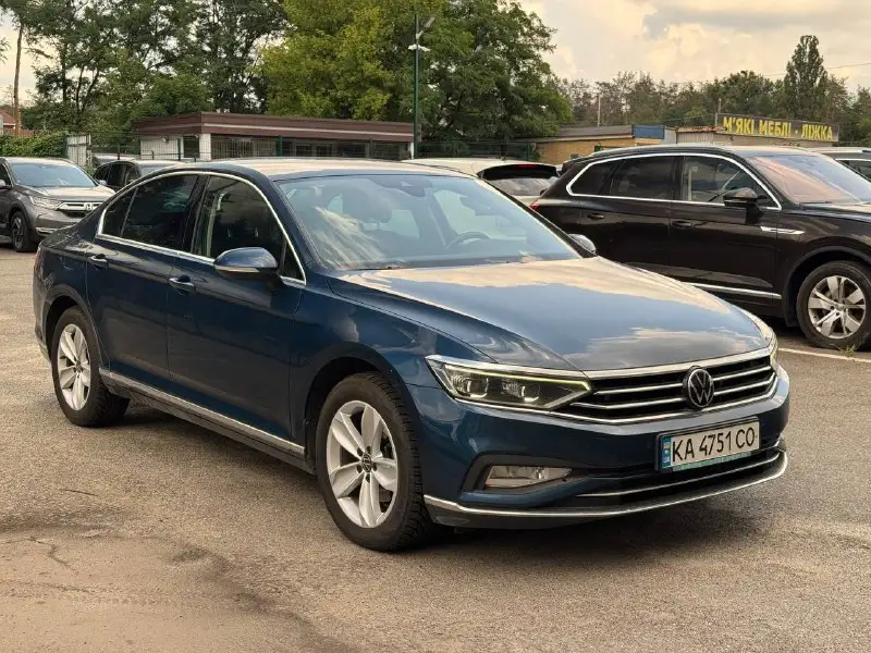Volkswagen Passat (ELEGANCE) 2