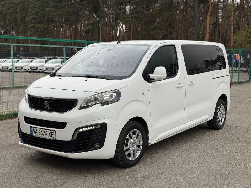 Peugeot Traveller L2 (BUSINESS) 1